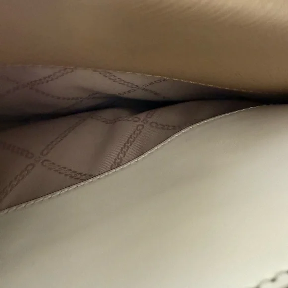 BRAND NEW Michael Kors Marilyn Satchel Bag. 🤎👜 Beautiful!! - Picture 15 of 16